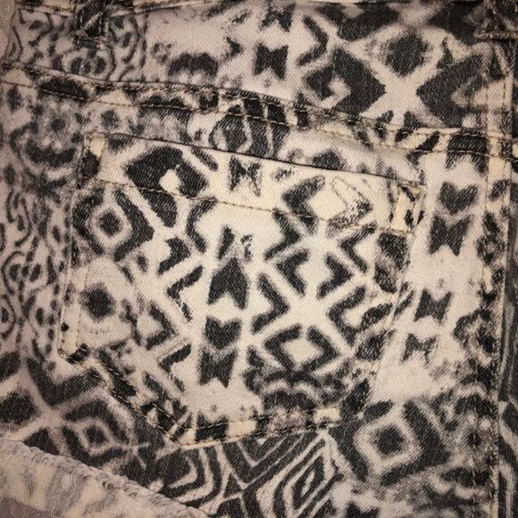 mossimo supply co short shorts black white pockets zipper button size 3 READ - Picture 7 of 7